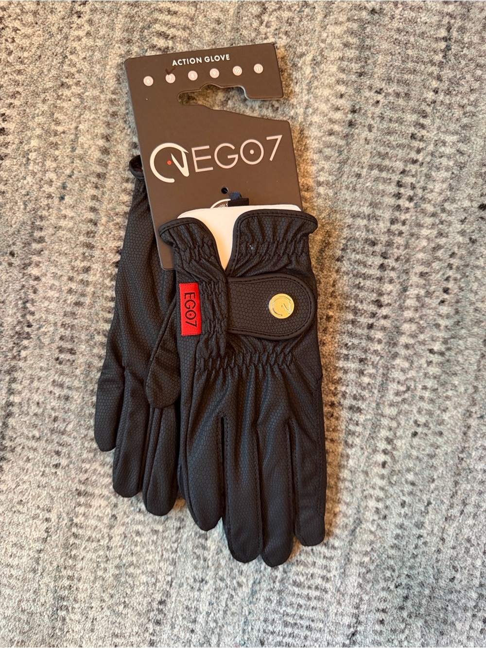 EGO7 Women’s Black Action Gloves Size 7 Still in Package